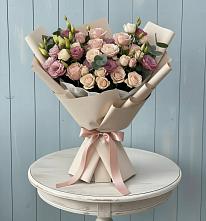 Букет цветов из:  Розы и Лизиантусы #REPLACE_PRED# Ильинский