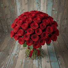 Букет 55 Красных роз Фридом #REPLACE_PRED# Ильинский