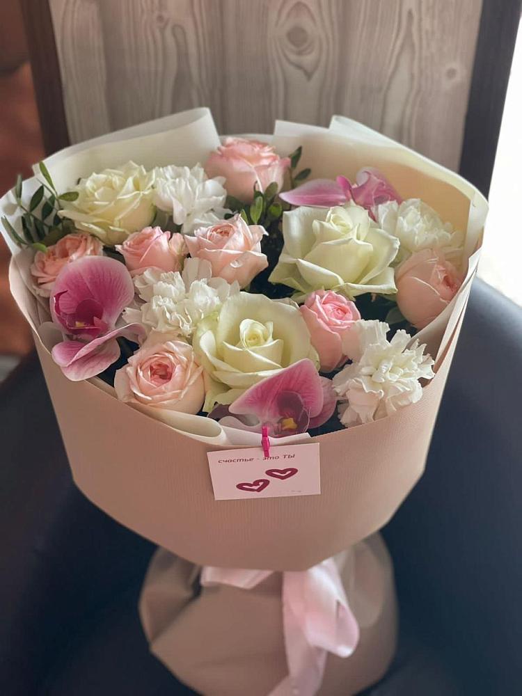 Букет цветов из: Орхидеи, Розы и Гвоздики в Ильинский