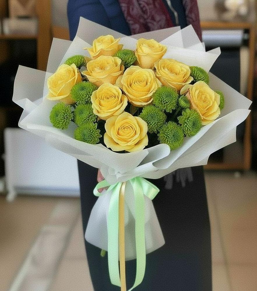 Букет цветов из: Хризантемы и Розы в Ильинский