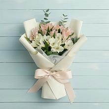 Букет цветов из:  Альстромерии #REPLACE_PRED# Ильинский