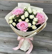 Букет цветов из:  Розы #REPLACE_PRED# Ильинский